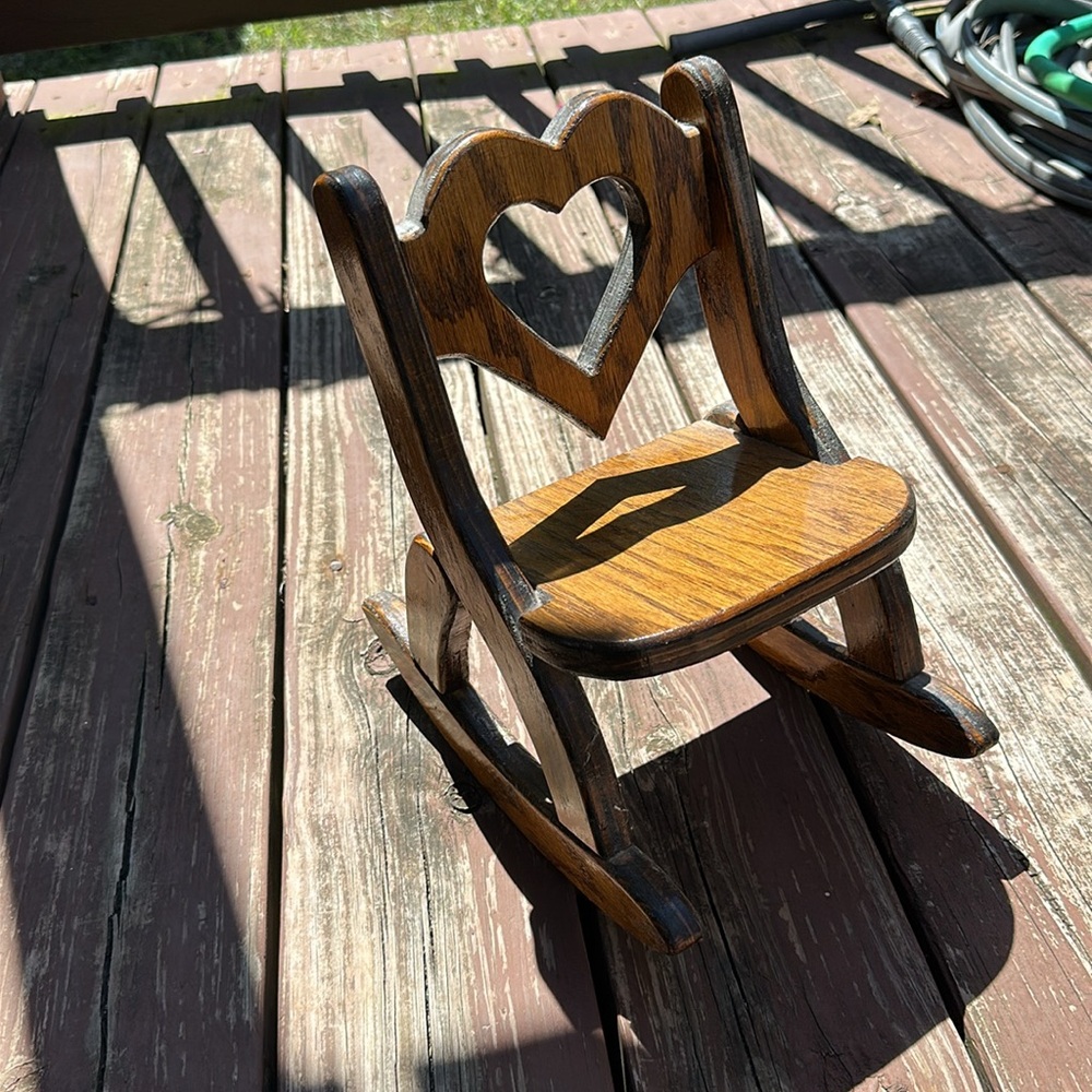 Wooden Vintage Rocking Chair Toy for Dolls - Picture 2 of 3